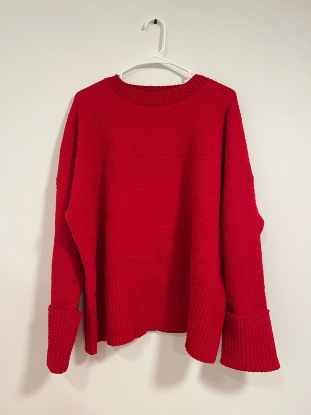 Relaxed Red Crewneck Sweater with Wide Rib Cuffs
